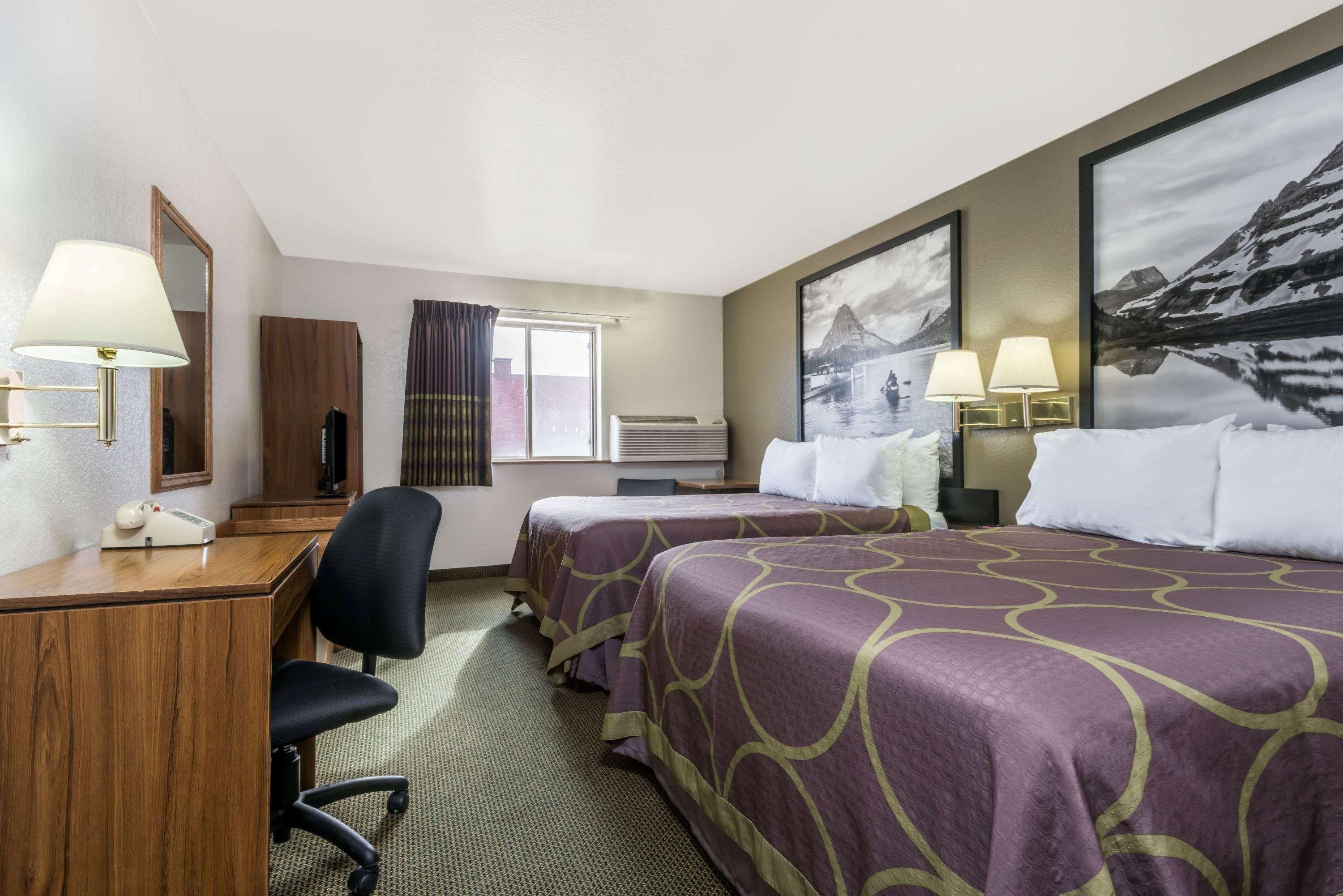 Super 8 By Wyndham Missoula/Reserve St. Экстерьер фото